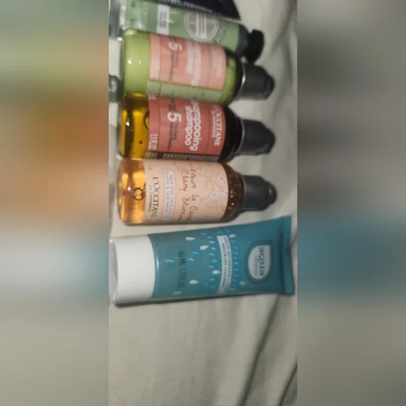 L'OCCITANE EN PROVENCE Sample Set * 14 NEVER USED Products * Brand New * - Picture 3 of 5